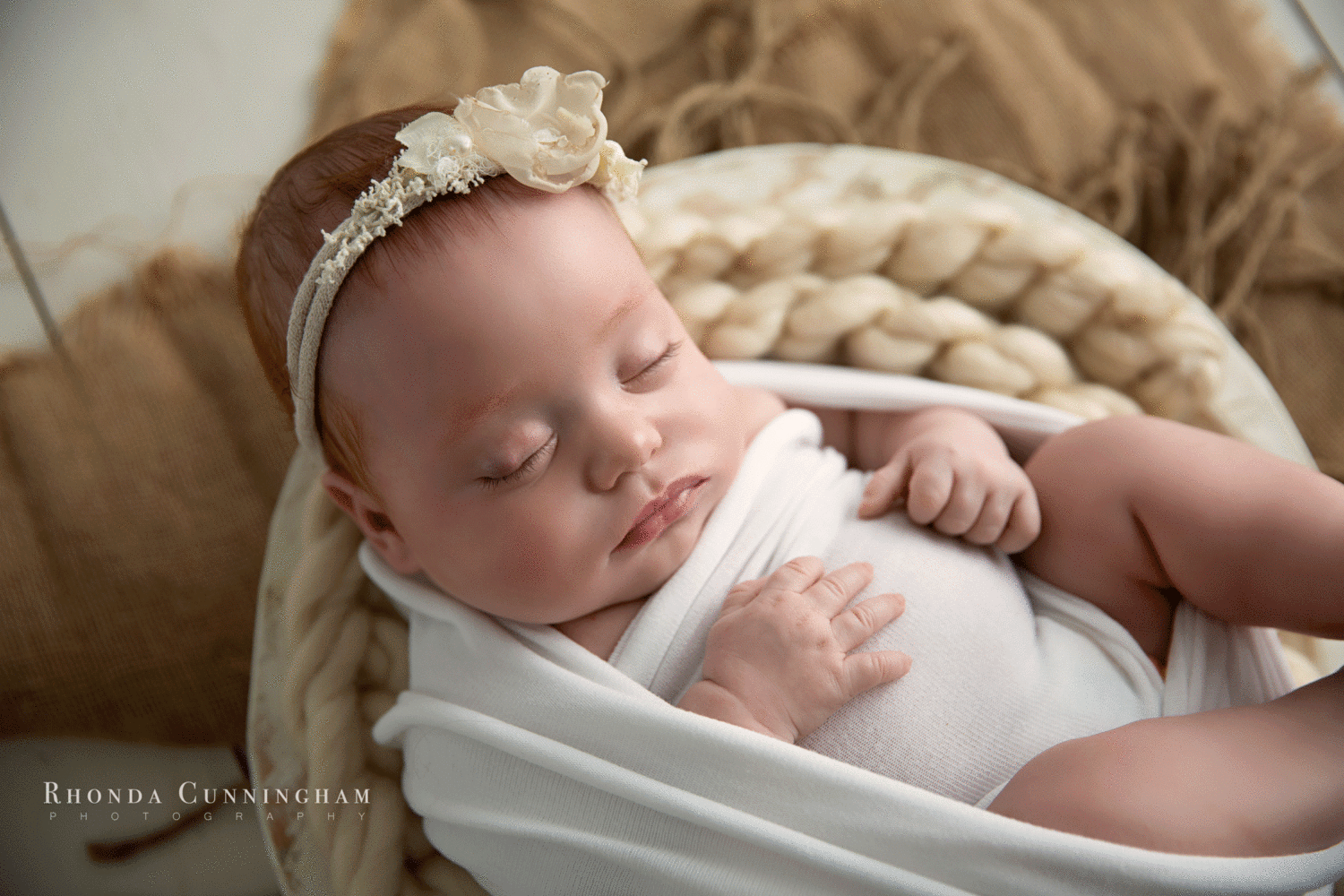 newborn photos of nicu baby with spina bifida